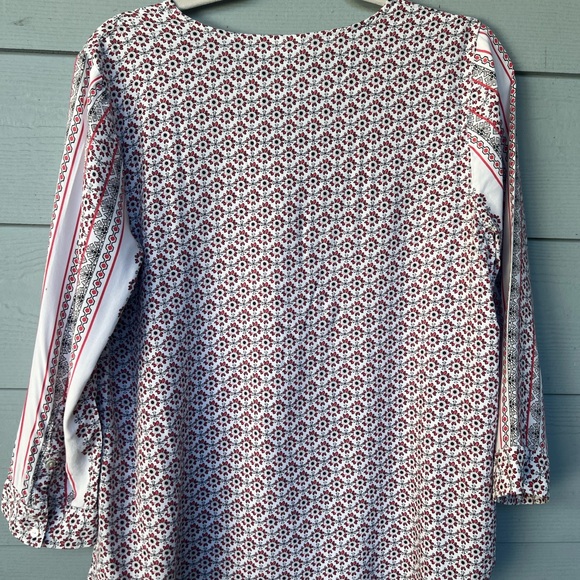 Women's Floral V-Neck Blouse - Coral/Red and White - Picture 3 of 7